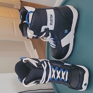 Boy Burton Snowboarding boots